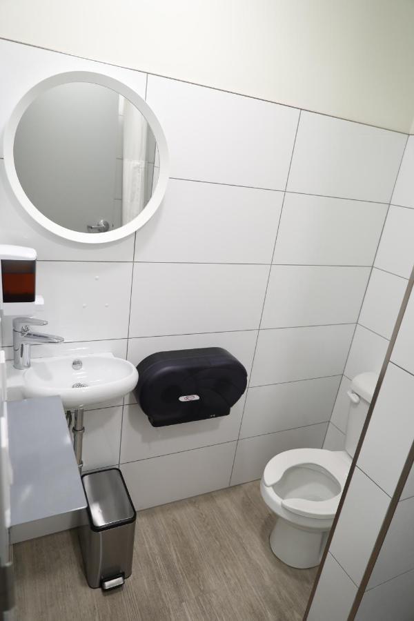 Canmore Downtown Hostel Dış mekan fotoğraf