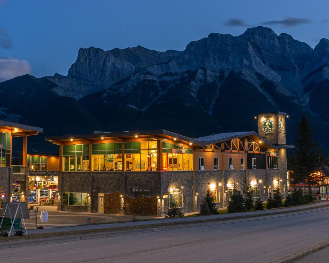 Canmore Downtown Hostel Dış mekan fotoğraf