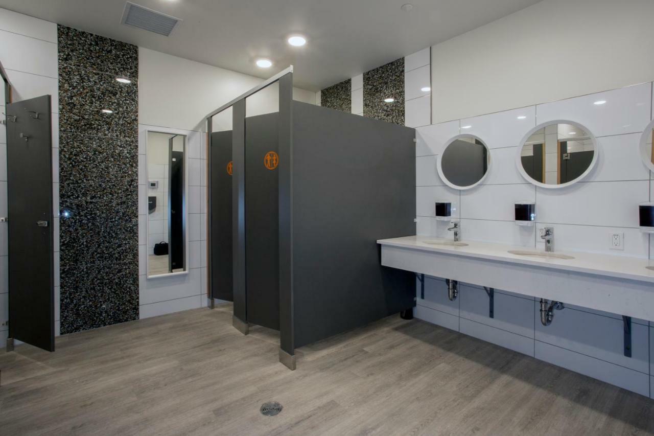 Canmore Downtown Hostel Dış mekan fotoğraf